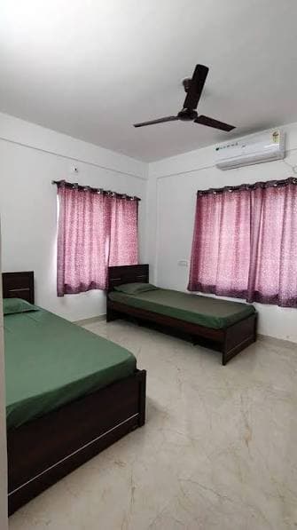 Boys PG in vaishali nagar