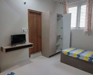 Girls PG in Malviya Nagar