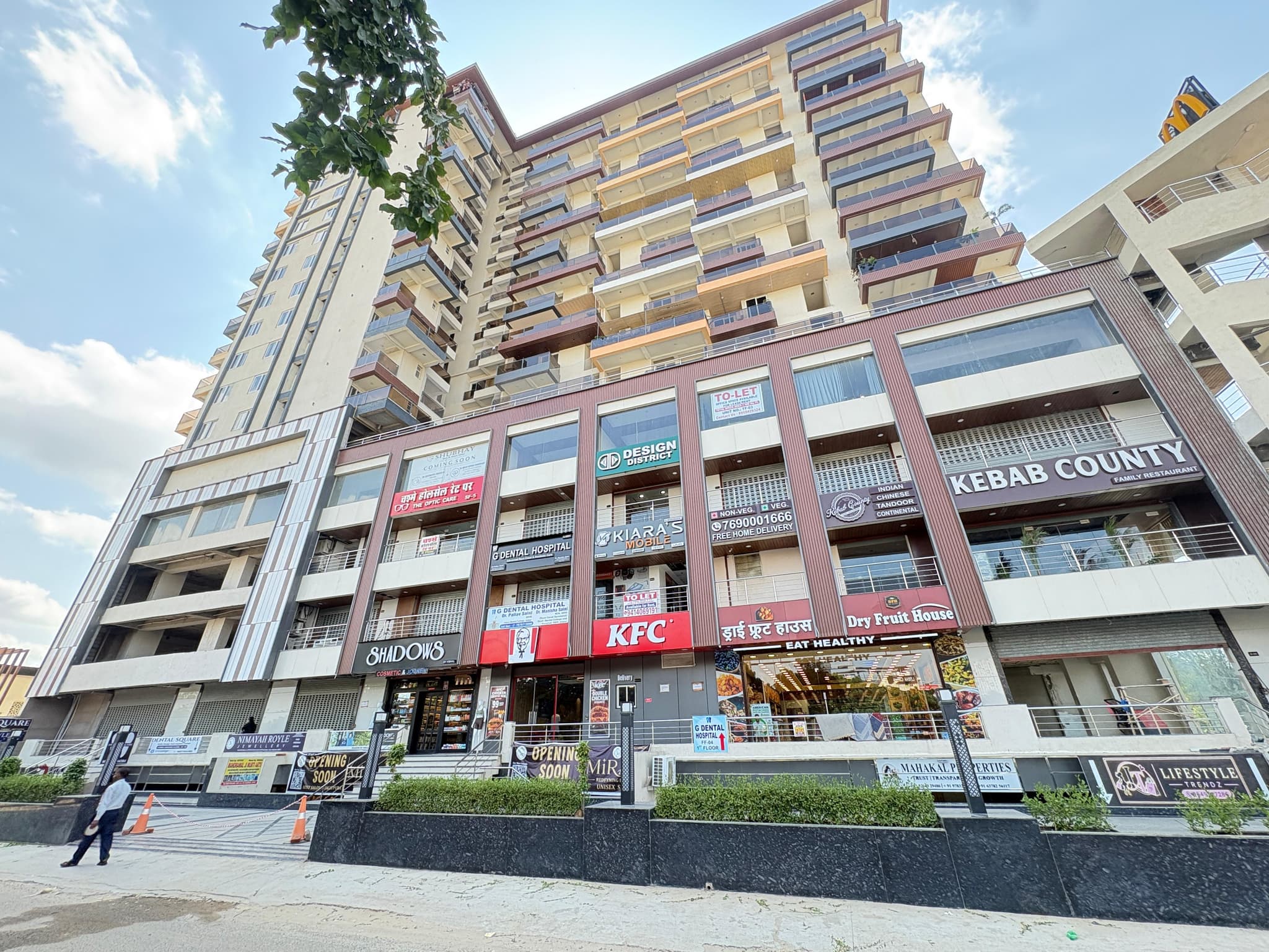 Ready-to-Shift Commercial Office for Rent in The Index Mall at NRI Chauraha Radha Rani Circle, Jagatpura – 259 Sq Ft