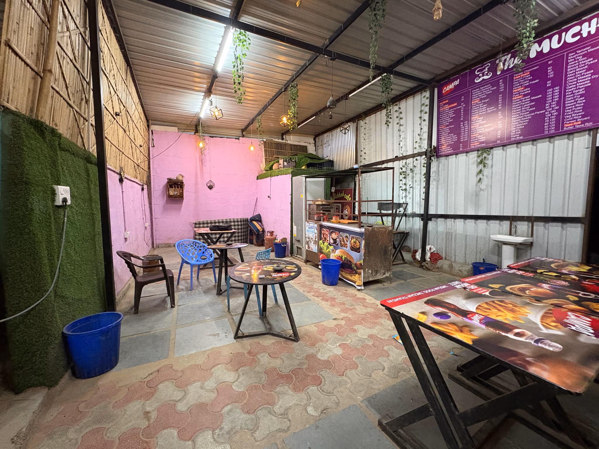 24hrs Running Muchhad Cafe for Rent Near Gitanjali Hospital